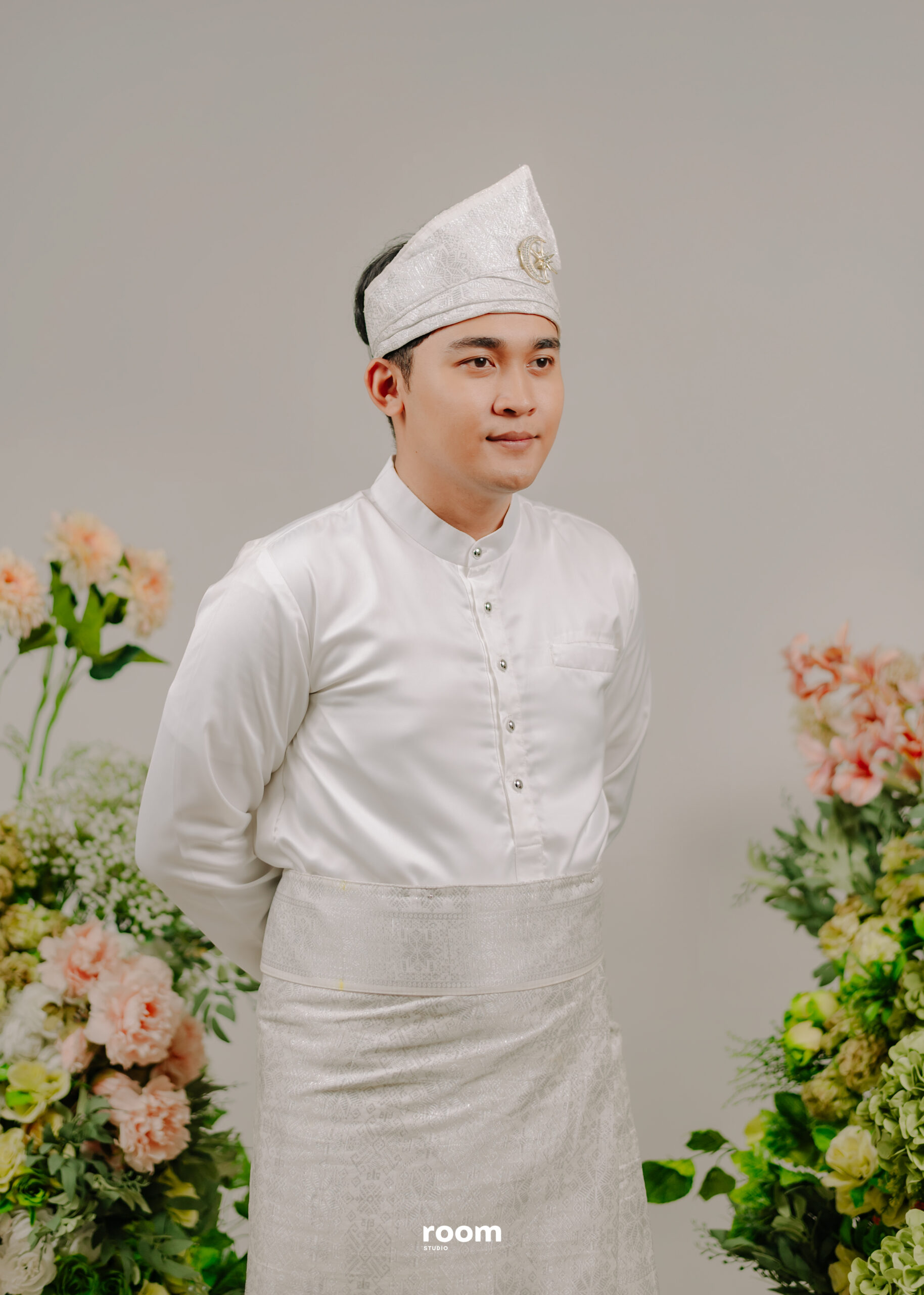 4. The Groom 2