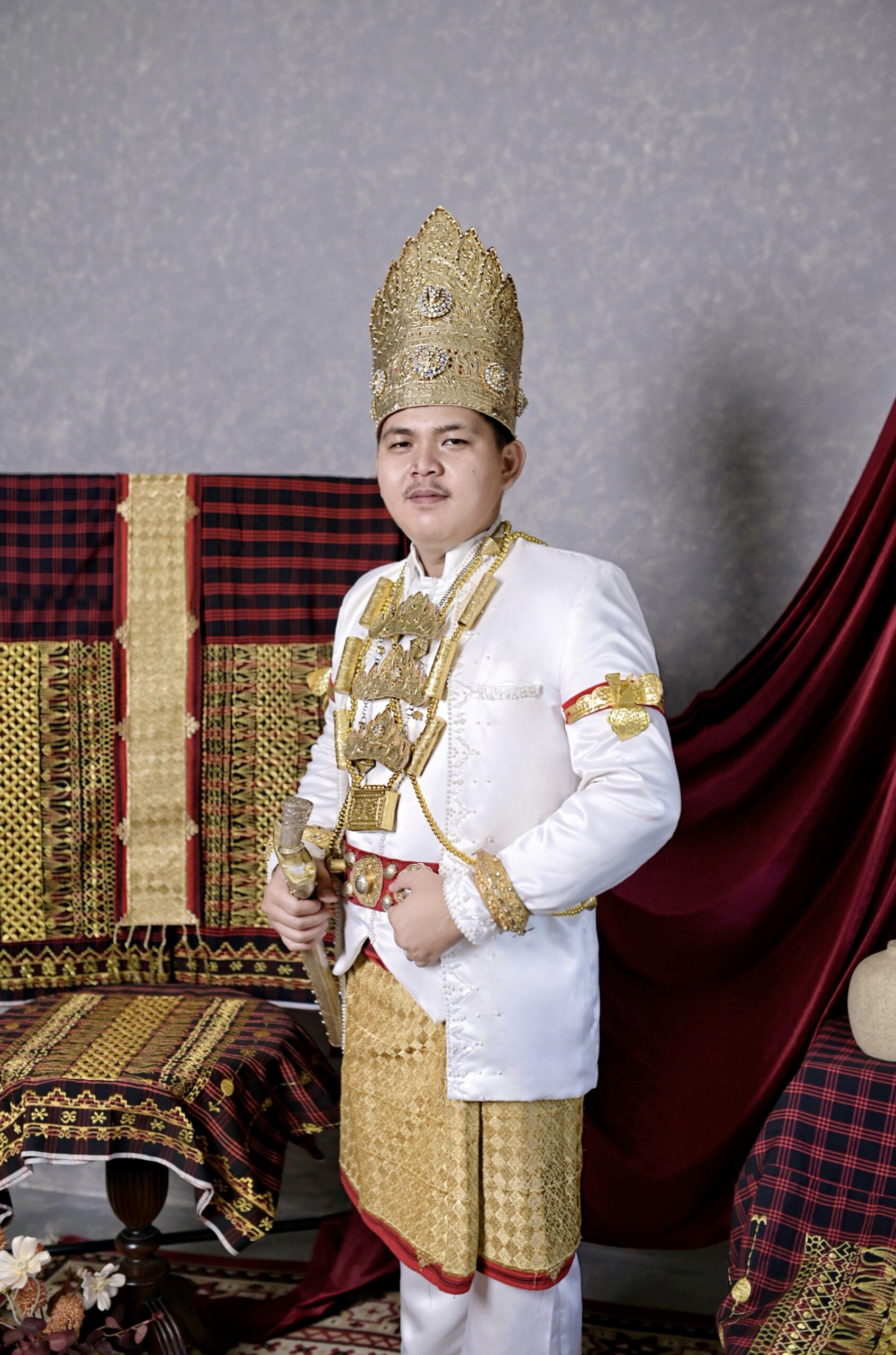 {"ARInfo":{"IsUseAR":false},"Version":"1.0.0","MakeupInfo":{"IsUseMakeup":false},"FaceliftInfo":{"IsChangeEyeLift":false,"IsChangeFacelift":false,"IsChangePostureLift":false,"IsChangeNose":false,"IsChangeFaceChin":false,"IsChangeMouth":false,"IsChangeThinFace":true},"BeautyInfo":{"SwitchMedicatedAcne":false,"IsAIBeauty":false,"IsBrightEyes":false,"IsSharpen":false,"IsOldBeauty":false,"IsReduceBlackEyes":false},"HandlerInfo":{"AppName":2},"FilterInfo":{"IsUseFilter":false}}