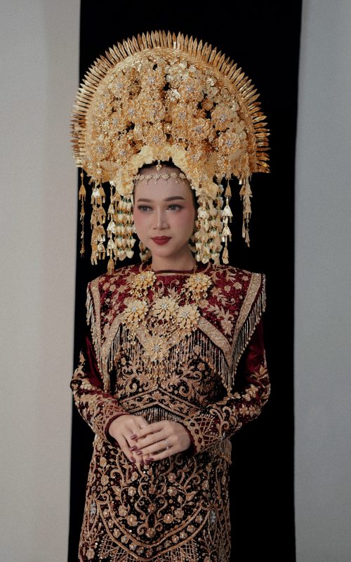 {"ARInfo":{"IsUseAR":false},"Version":"1.0.0","MakeupInfo":{"IsUseMakeup":false},"FaceliftInfo":{"IsChangeEyeLift":false,"IsChangeFacelift":false,"IsChangePostureLift":false,"IsChangeNose":false,"IsChangeFaceChin":false,"IsChangeMouth":false,"IsChangeThinFace":true},"BeautyInfo":{"IsAIBeauty":false,"OldBeautyCount":1,"IsSharpen":false,"SwitchMedicatedAcne":false,"IsBrightEyes":false,"IsOldBeauty":false,"IsReduceBlackEyes":false},"HandlerInfo":{"AppName":2},"FilterInfo":{"IsUseFilter":false}}