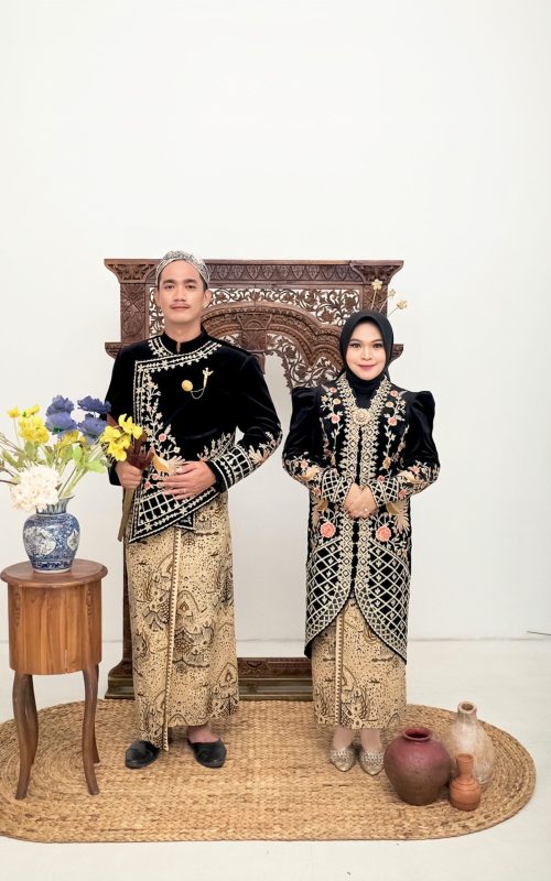 {"ARInfo":{"IsUseAR":false},"Version":"1.0.0","MakeupInfo":{"IsUseMakeup":false},"FaceliftInfo":{"IsChangeEyeLift":false,"IsChangeFacelift":false,"IsChangePostureLift":false,"IsChangeNose":false,"IsChangeFaceChin":false,"IsChangeMouth":false,"IsChangeThinFace":false},"BeautyInfo":{"SwitchMedicatedAcne":false,"IsAIBeauty":false,"IsBrightEyes":false,"IsSharpen":false,"IsOldBeauty":false,"IsReduceBlackEyes":false},"HandlerInfo":{"AppName":2},"FilterInfo":{"IsUseFilter":false}}